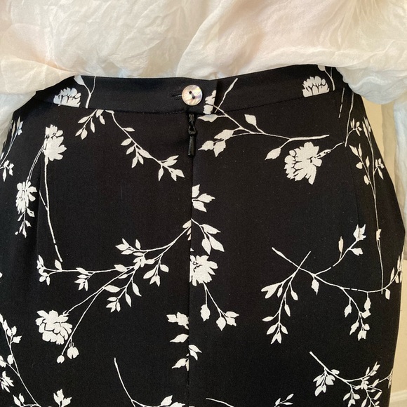 Floral Silk Black and White Skirt - Picture 3 of 8
